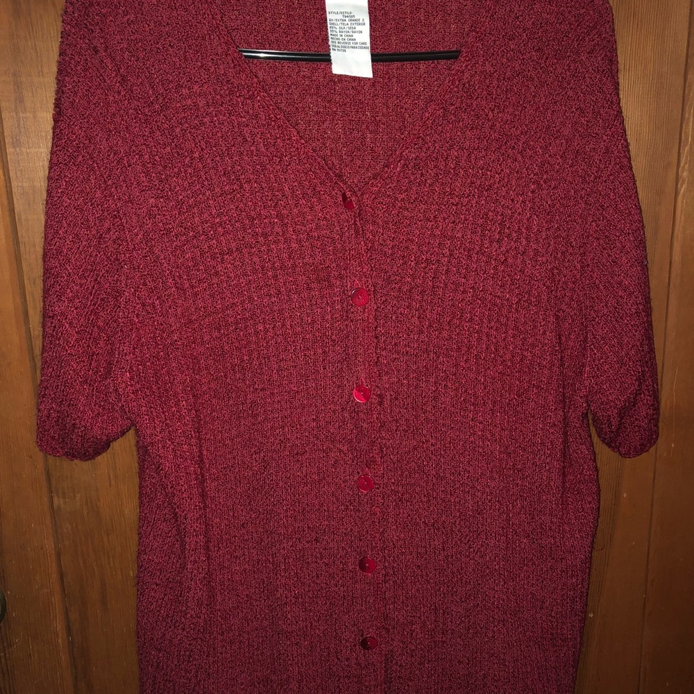 Burgundy spring short sleeved sweater